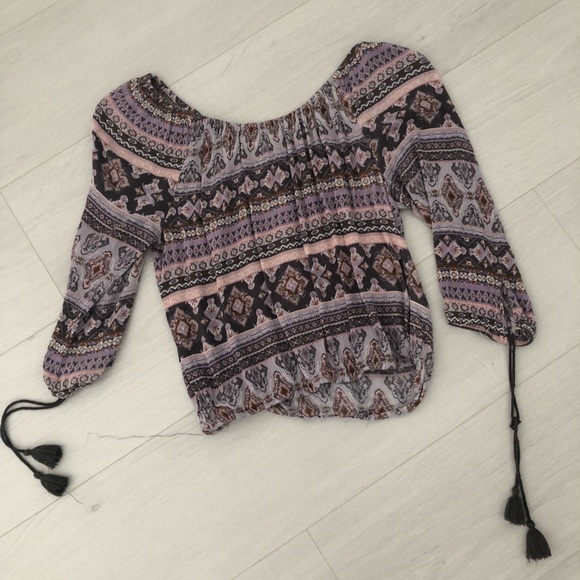 boho off the shoulder shirt - Picture 1 of 2